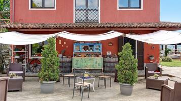 Ristorazione all'aperto