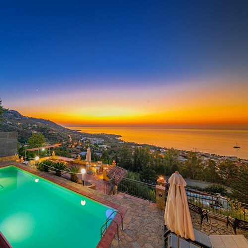 Loft Agape Verde Apartment with Sea View, Wi-Fi, and Air Conditioning