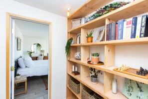 1 غرفة نوم ومكتب ومكواة/لوح كي وواي فاي مجانًا