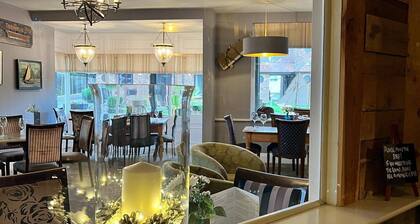 The Birdham Hotel & Restaurant