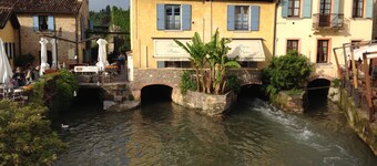 Vacation apartment in a quiet and sunny location