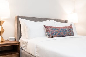 Fer et planche à repasser, Wi-Fi, draps fournis