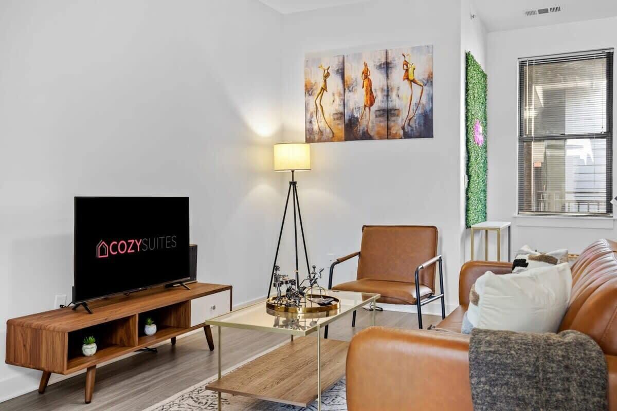 テレビ、書斎 / ワークスペース