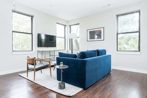 TV, offices