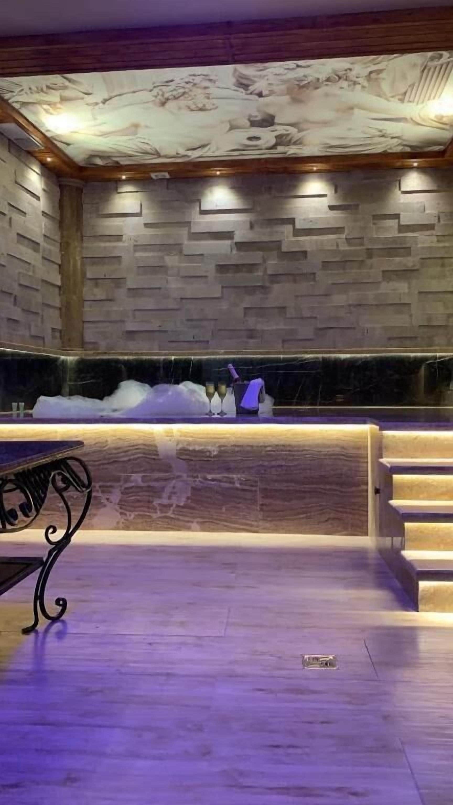 deluxe double room | 1 bedroom, premium bedding, down duvets, blackout curtains