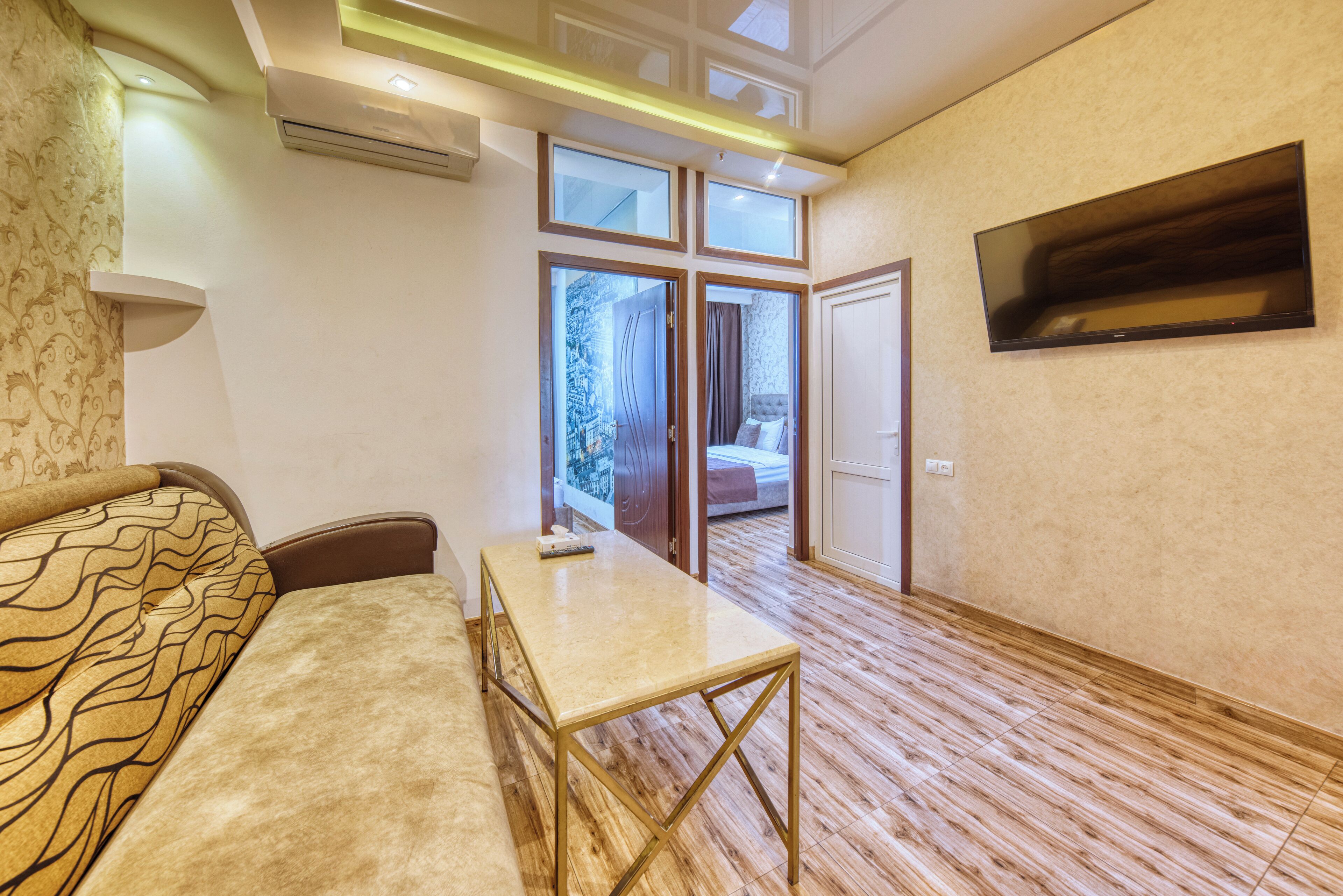 comfort double or twin room | living area