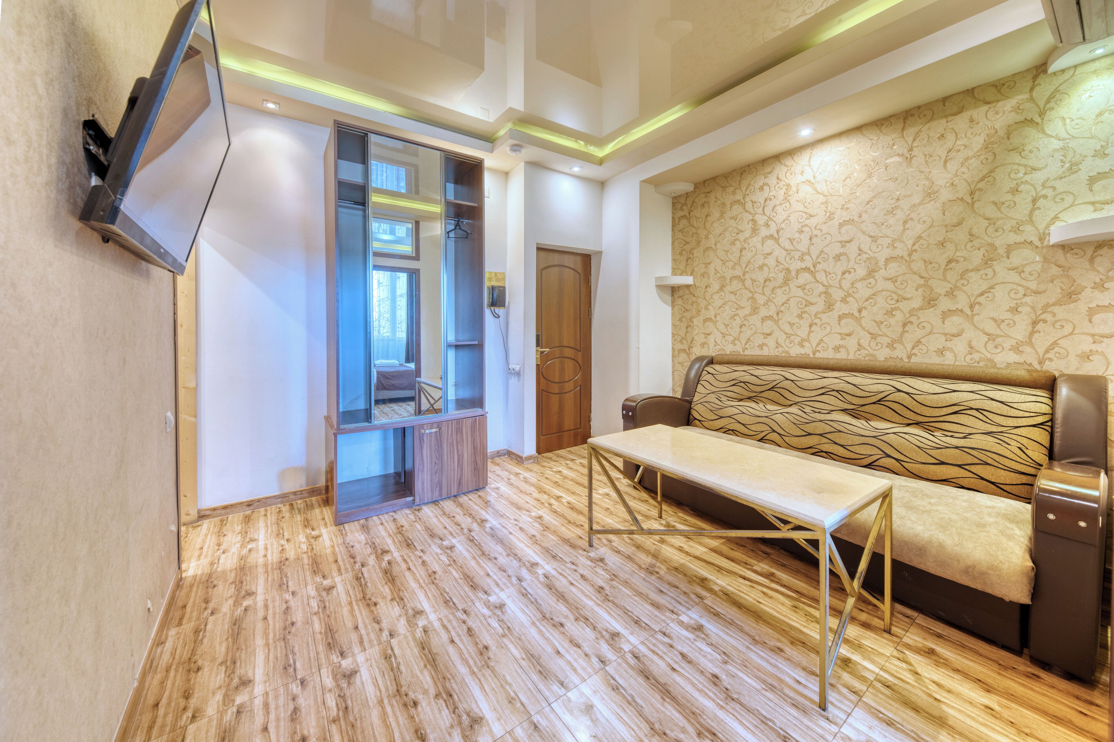 comfort double or twin room | living area