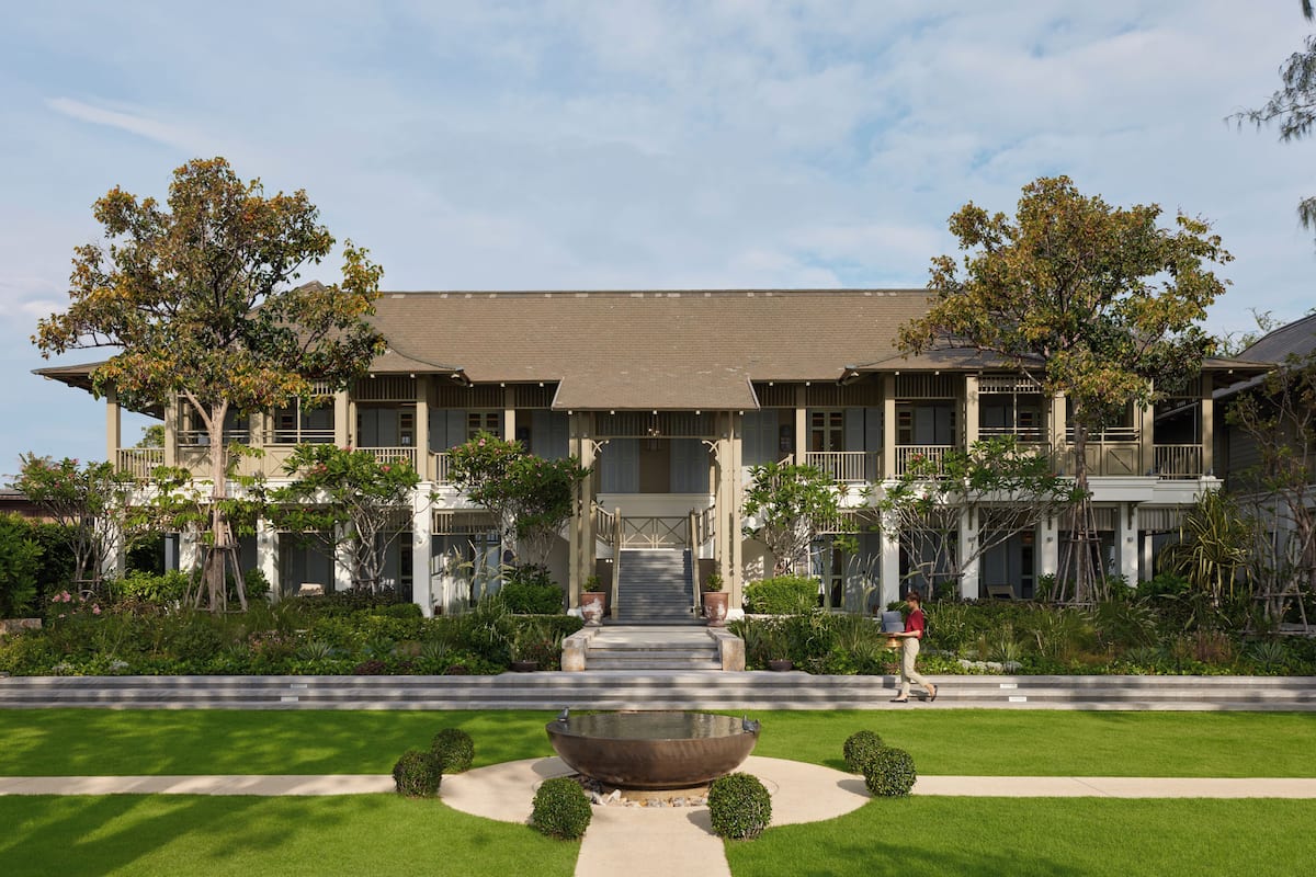 Free minibar items, soundproofing, free cribs/infant beds, free WiFi