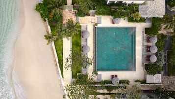 Outdoor pool, sun loungers