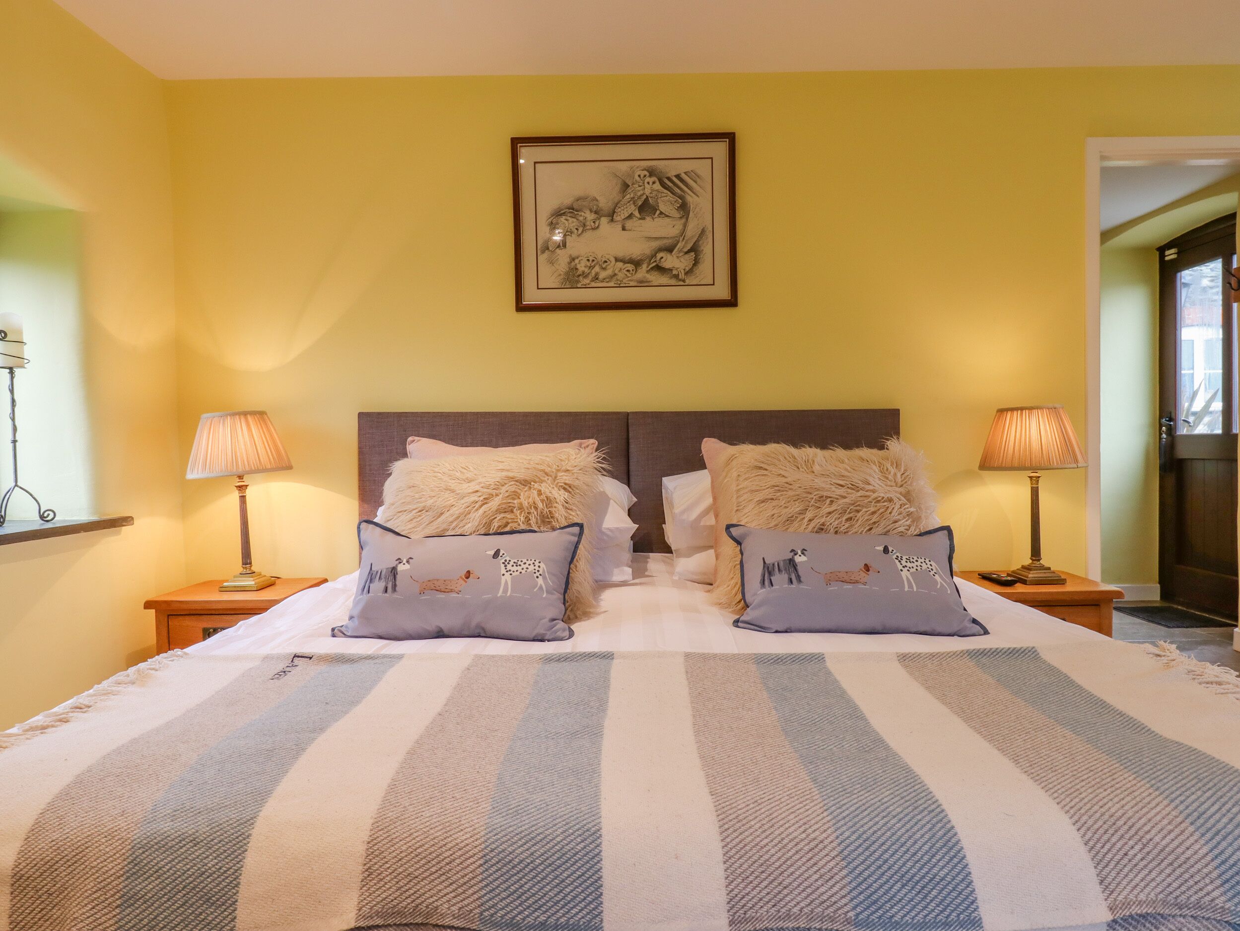 1 bedroom, individually decorated, individually furnished, free WiFi