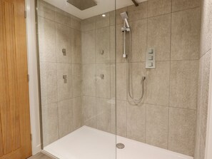 Shower - Bradley Stables (Minehead)