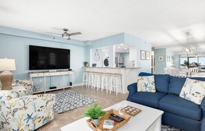 TV, video games, foosball, table tennis - Amazing 3 BR 2 BA Oceanfront Unit Large Indoor Pool (Ocean City)