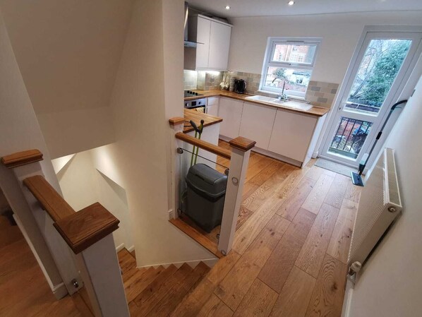 Comfort Townhome | Private kitchen | Dining tables