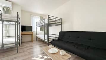 1 bedroom, iron/ironing board, WiFi, bed sheets