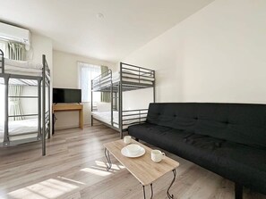 1 bedroom, iron/ironing board, WiFi, bed sheets