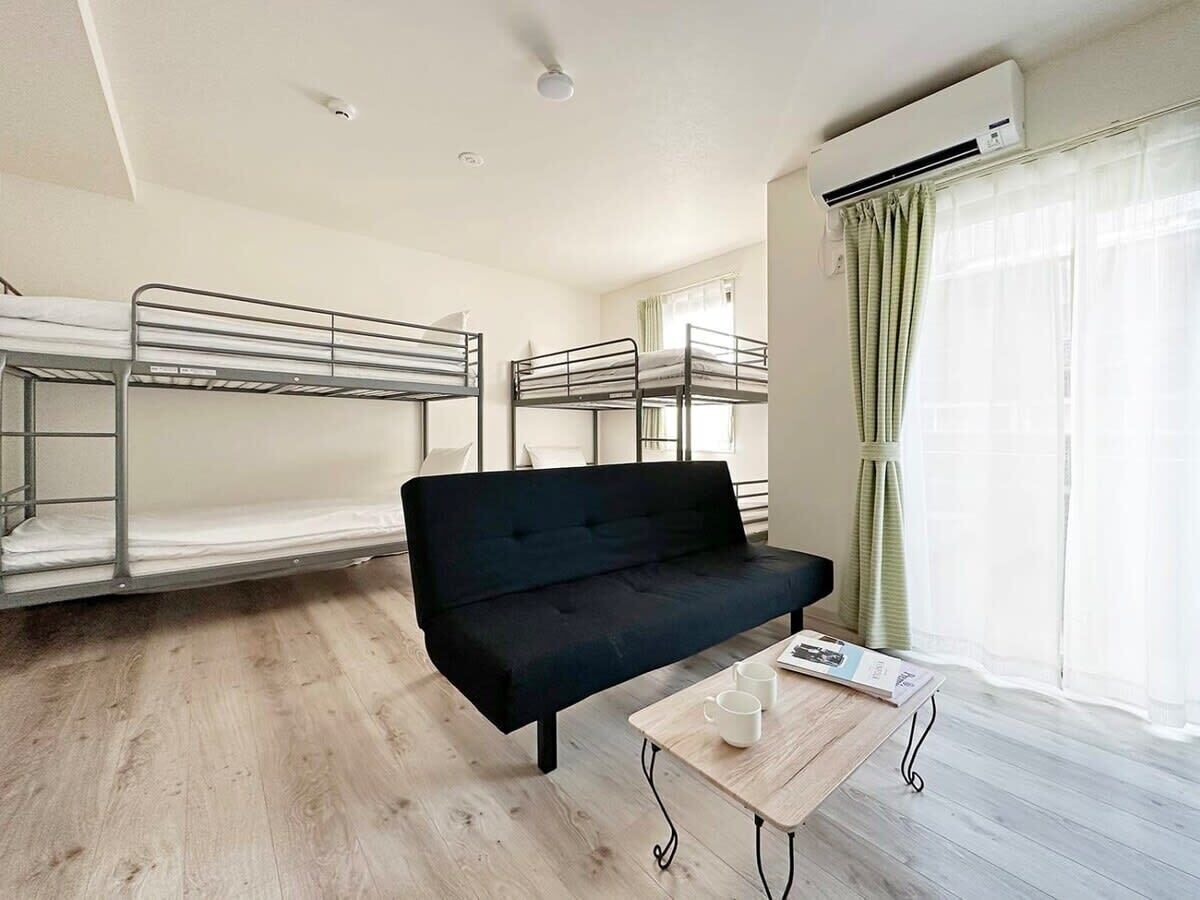 Televisión, oficina