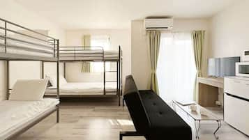 1 habitación, tabla de planchar con plancha, wifi y ropa de cama