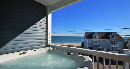 Flamingo Villa - Oceanfront B Luxury Home, Hot Tub, 6 bed 4.5 bath