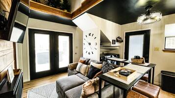 TV, fireplace, video games, DVD player