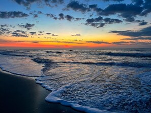 Beach nearby - The Hideaway at Pawleys (Pawleys Island)