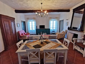 Living area