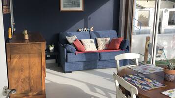 Télévision, livres, chaßne hi-fi