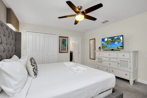 4 bedrooms, iron/ironing board, WiFi, bed sheets