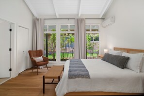 5 chambres, fer et planche à repasser, lit parapluie, Wi-Fi gratuit