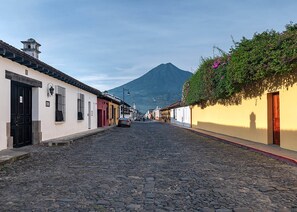 Front of property - Casita del Escritor (Antigua Guatemala)