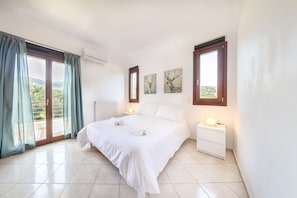 3 bedrooms, soundproofing, free WiFi