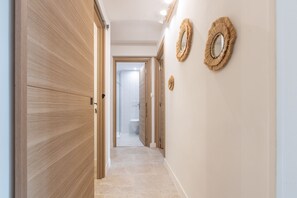 Shower, hair dryer, towels - A Quiet Place with Garden in the heart of Cannes (Cannes)