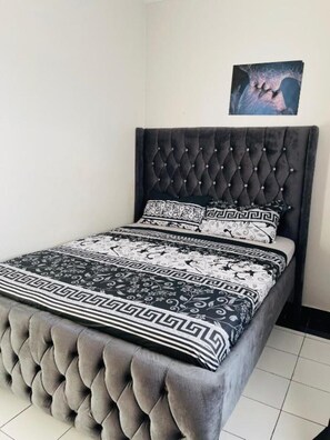 1 Schlafzimmer, Bügeleisen/Bügelbrett, kostenloses WLAN, Bettwäsche