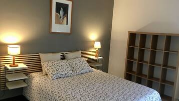 3 Schlafzimmer, Schreibtisch, kostenloses WLAN, Bettwäsche