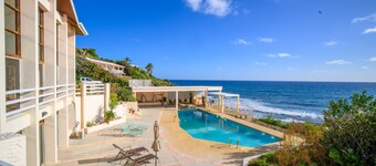 Sapala All - Exclusive Oceanfront Rustic Villa with Private Pool