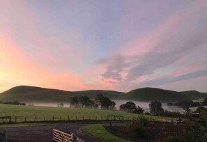 Property grounds - Quiet and scenic cottage in the heart of the Peak District (Ashbourne)