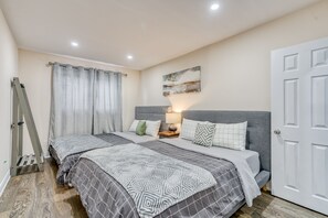 4 bedrooms, free WiFi, bed sheets