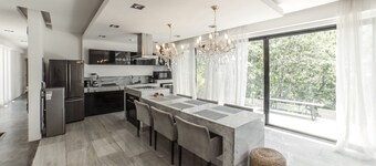 Black House Aldea Zama