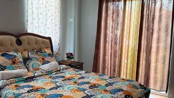 3 bedrooms, WiFi, bed sheets