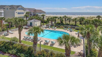 308 Summerhouse by Avantstay Oceanview Condo w/ Community Pool Access