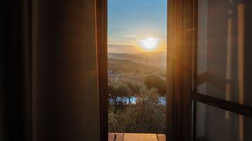 Suite Exécutive, 2 chambres, climatisation, vue piscine | Vue de la chambre