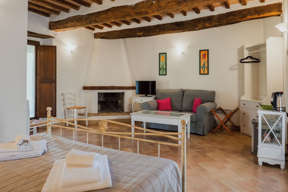 Literie de qualité supérieure, Wi-Fi gratuit, draps fournis