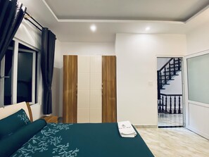 4 chambres, Wi-Fi, draps fournis