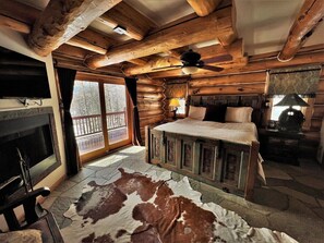 4 Schlafzimmer, Schreibtisch, Bügeleisen/Bügelbrett, kostenloses WLAN