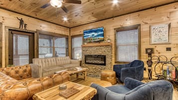 Smart-tv, eldstad och tv-spel