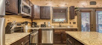 Magic Mountain- A mouse's cabin!