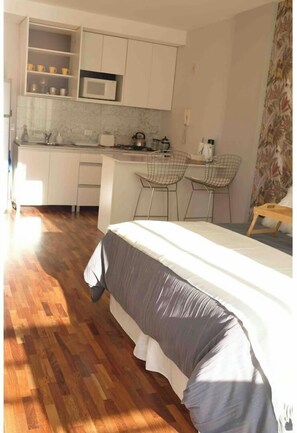1 bedroom, desk, iron/ironing board, free WiFi - Cozy Studio 7 Palermo Soho/ Balcony/Pool/Sum/AA. (Buenos Aires)