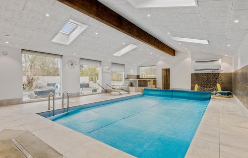 5 bedroom amazing home in Herning