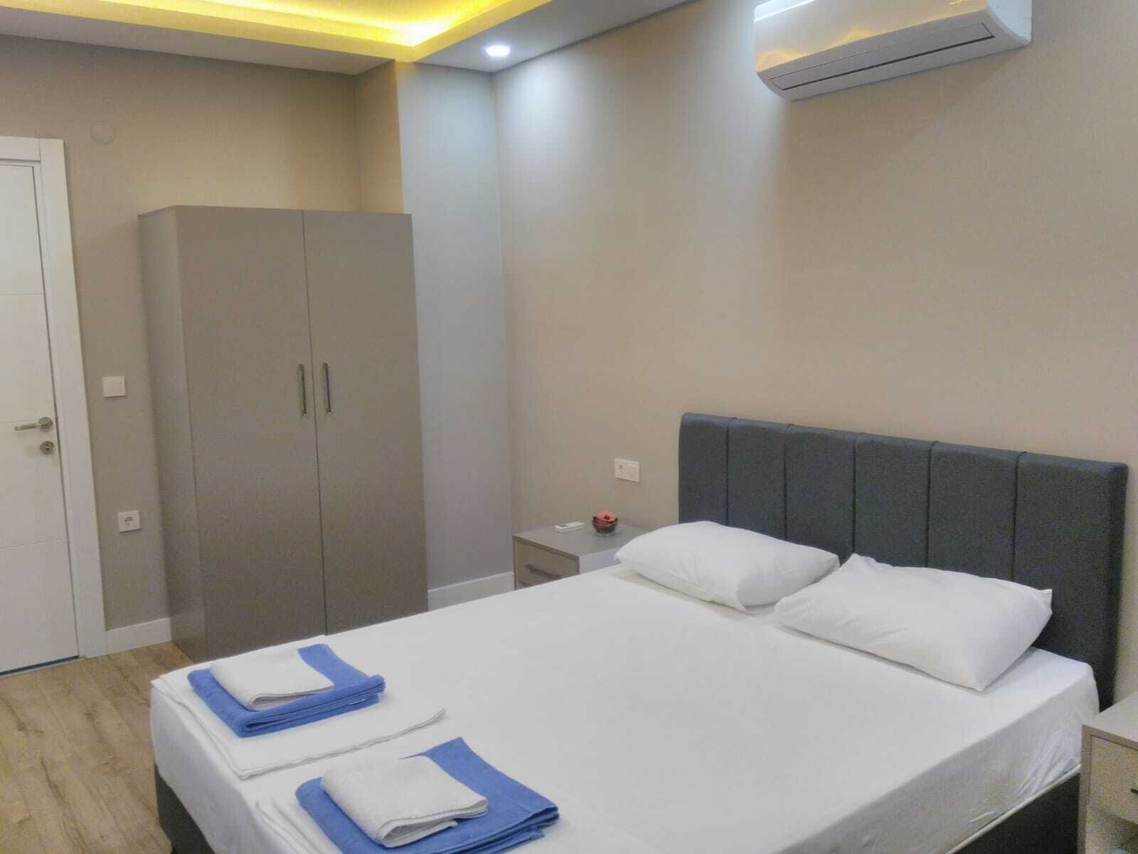 1 slaapkamer, een bureau, een strijkplank/strijkijzer, gratis wifi