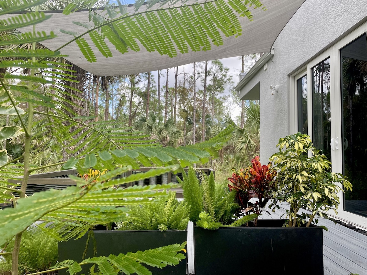 Photo 37 of Moninanu - Modern Wooded Cottage in North Naples