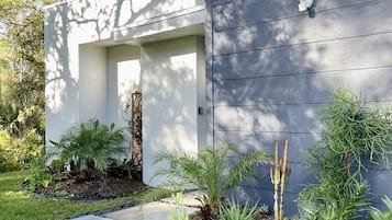 Enceinte de lâhĂ©bergement